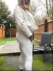 Jill Pills rear end penetrated in a collection of 9 images from Grooby-Archives on xHamster